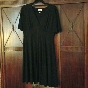 Black day-to-night dress